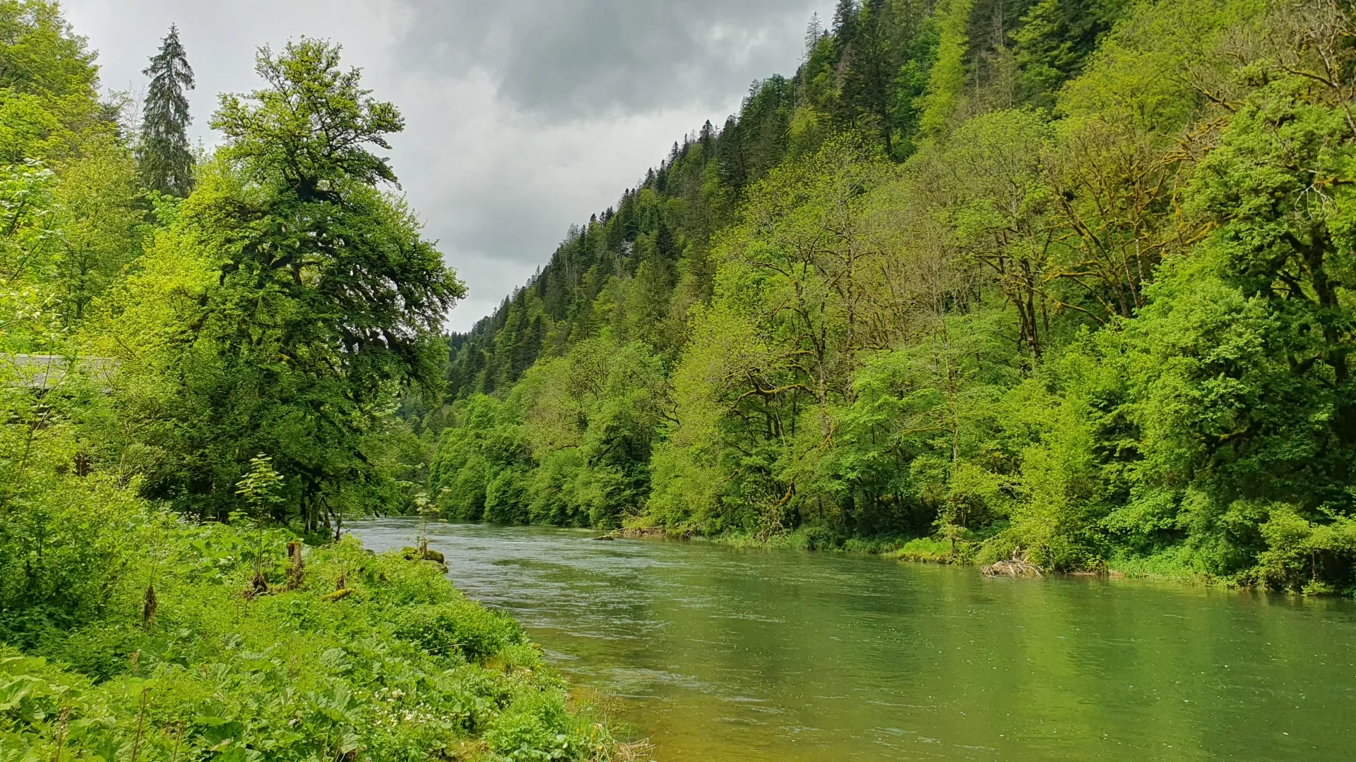 Les Sentiers du Doubs - Les Graviers Les Sentiers du Doubs - Les Graviers
